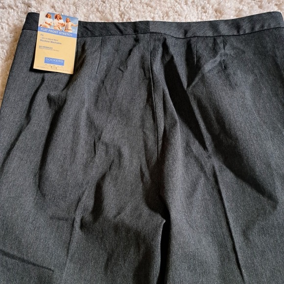 Dockers Woman Flat Front Stretch Pants Charcoal Gray 22W Medium NWT - Picture 4 of 7